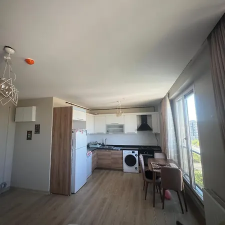 Apartment Huzzak Tower 1 M1 Eskiomerler