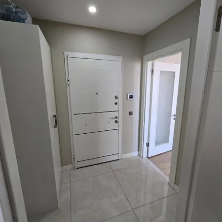Huzzak Tower 1 M1 Apartment